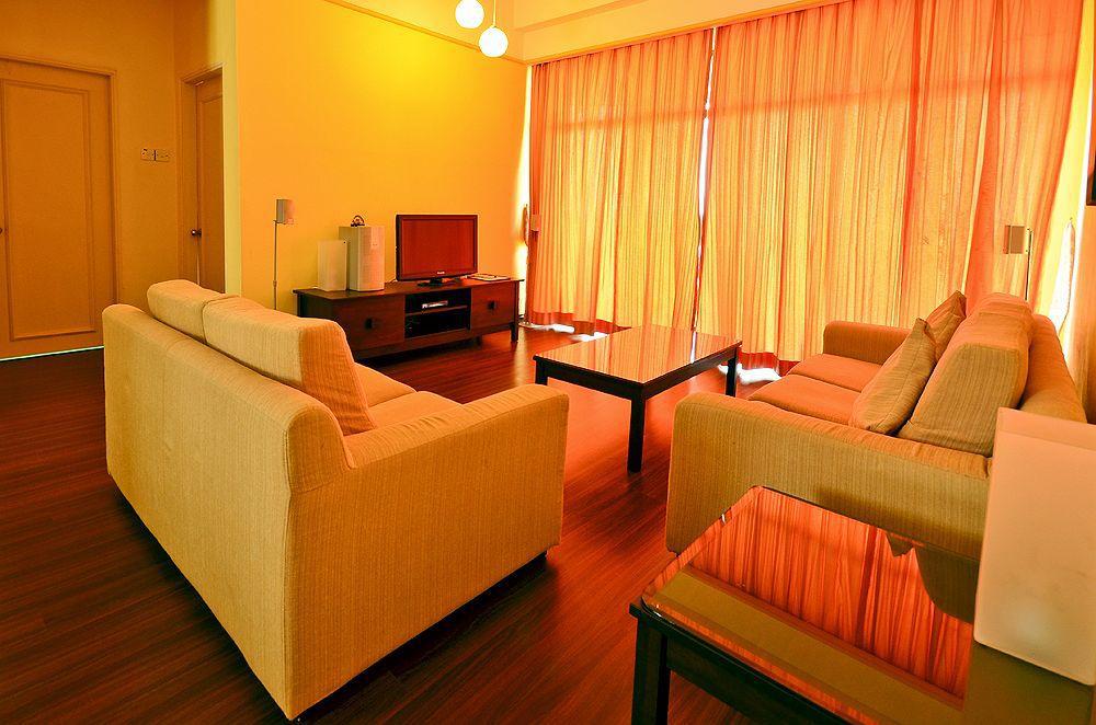 Jetty Suites Apartments Malacca Exterior photo