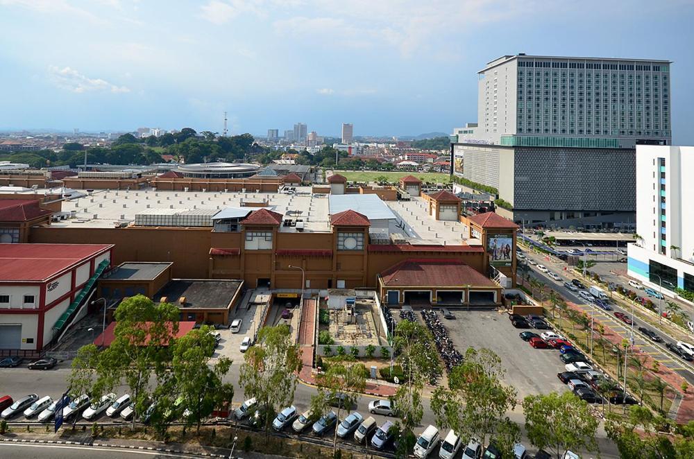 Jetty Suites Apartments Malacca Exterior photo